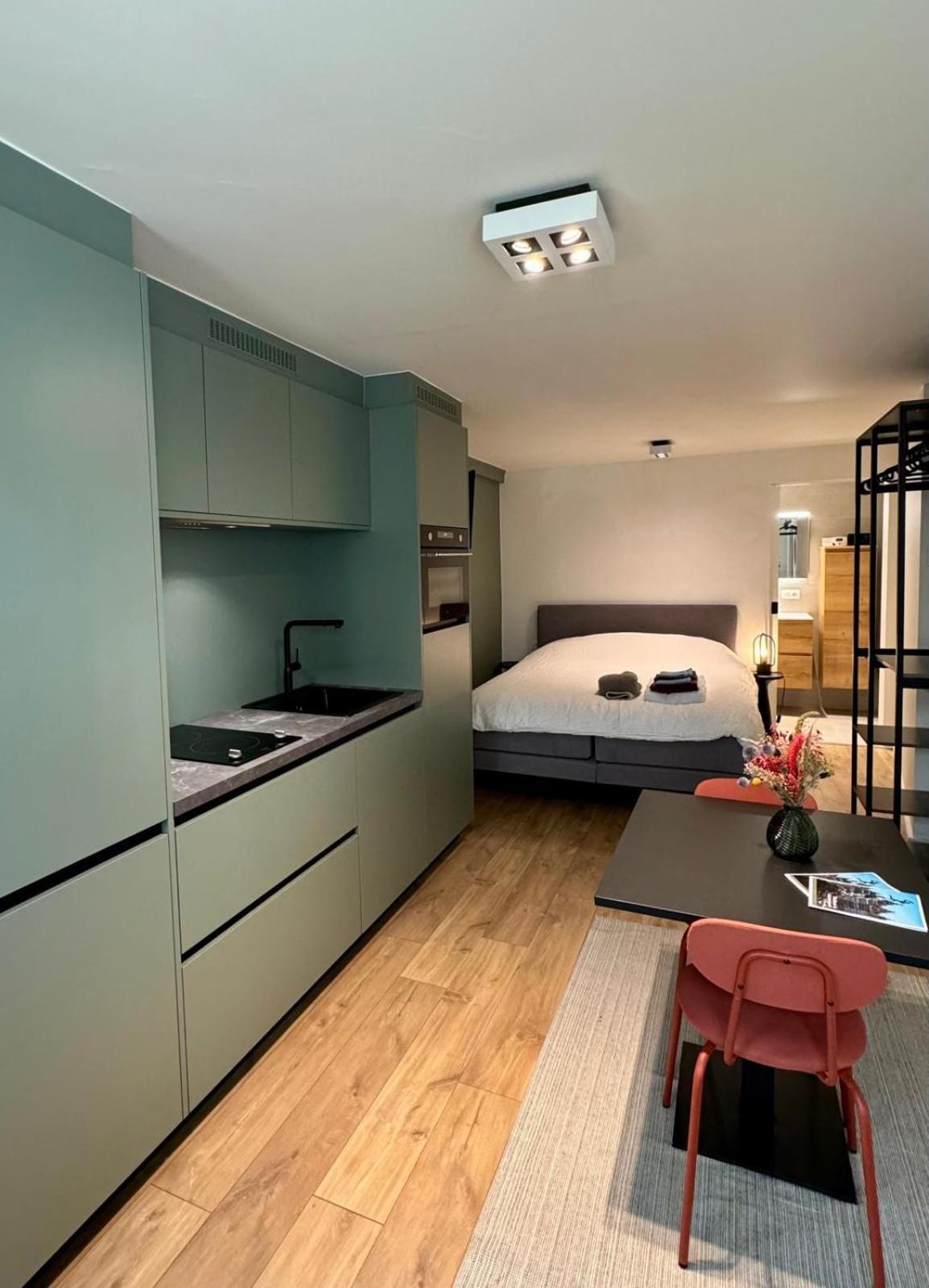 J1 - Urban Studio In Antwerpen Bagian luar foto